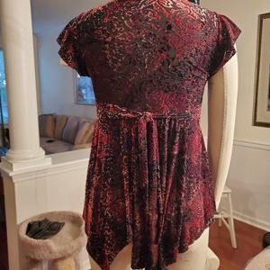 High Low Cap sleeve velvety top